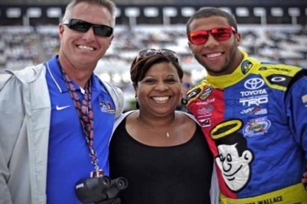 Darrell Wallace Sr: Bubba Wallace Parents (December 2023) - Cosmo Jarvis