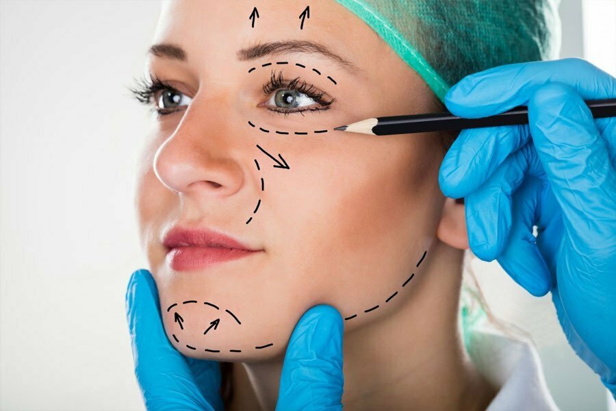 How to Choose a Plastic Surgeon: The Basics Explained