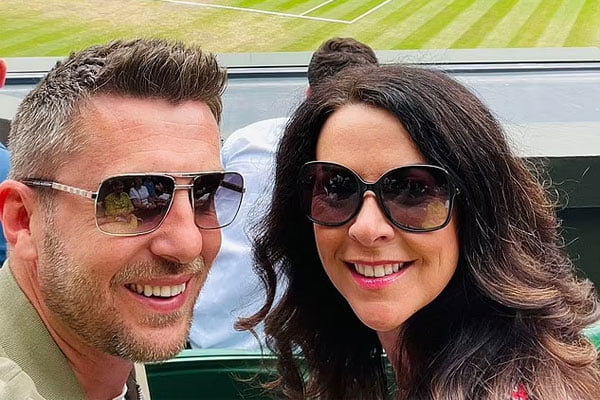 Who is Vikki Layton - Mark Selby’s Wife